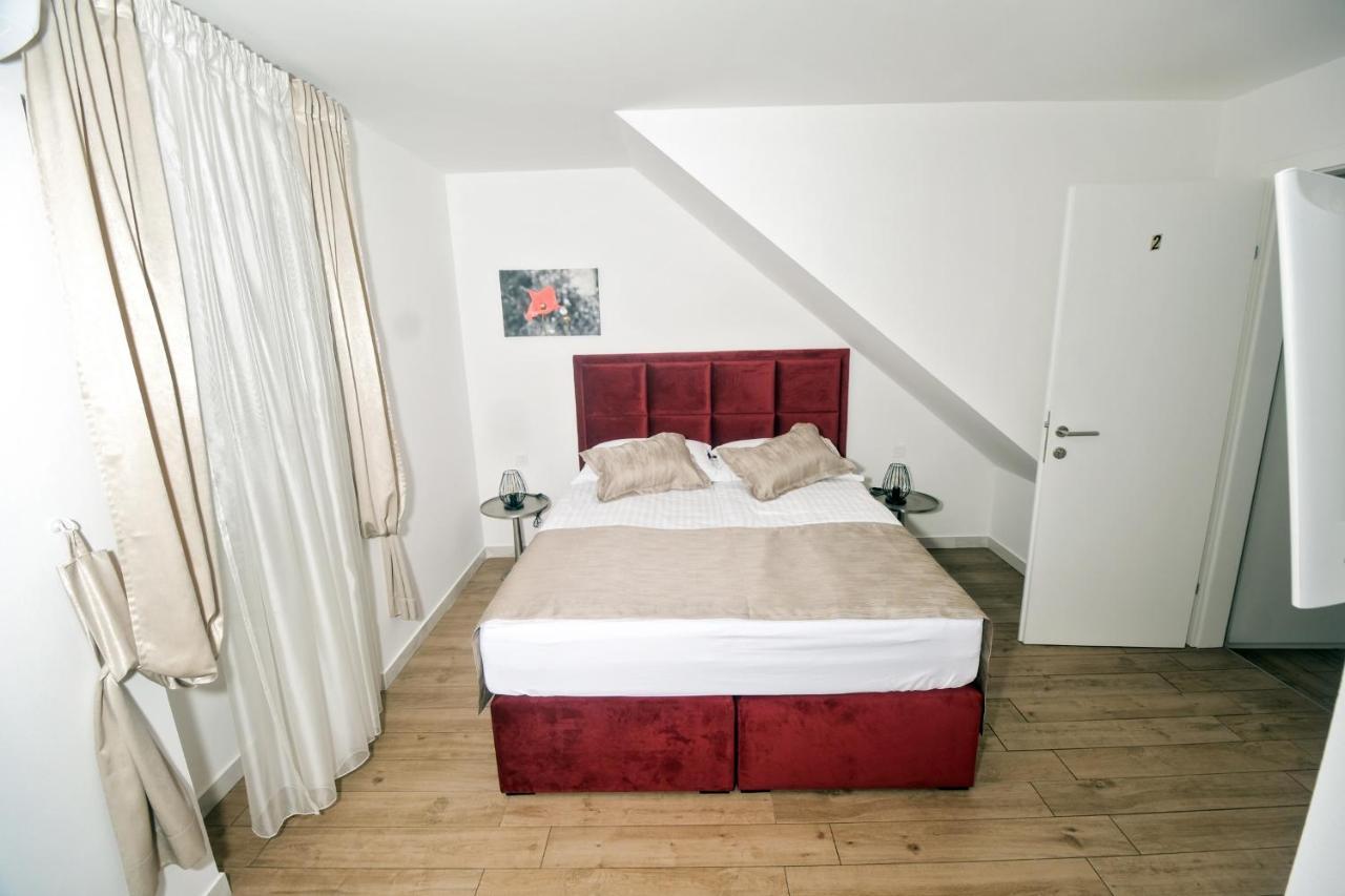 Luxury Guesthouse Bepa Split Exterior photo